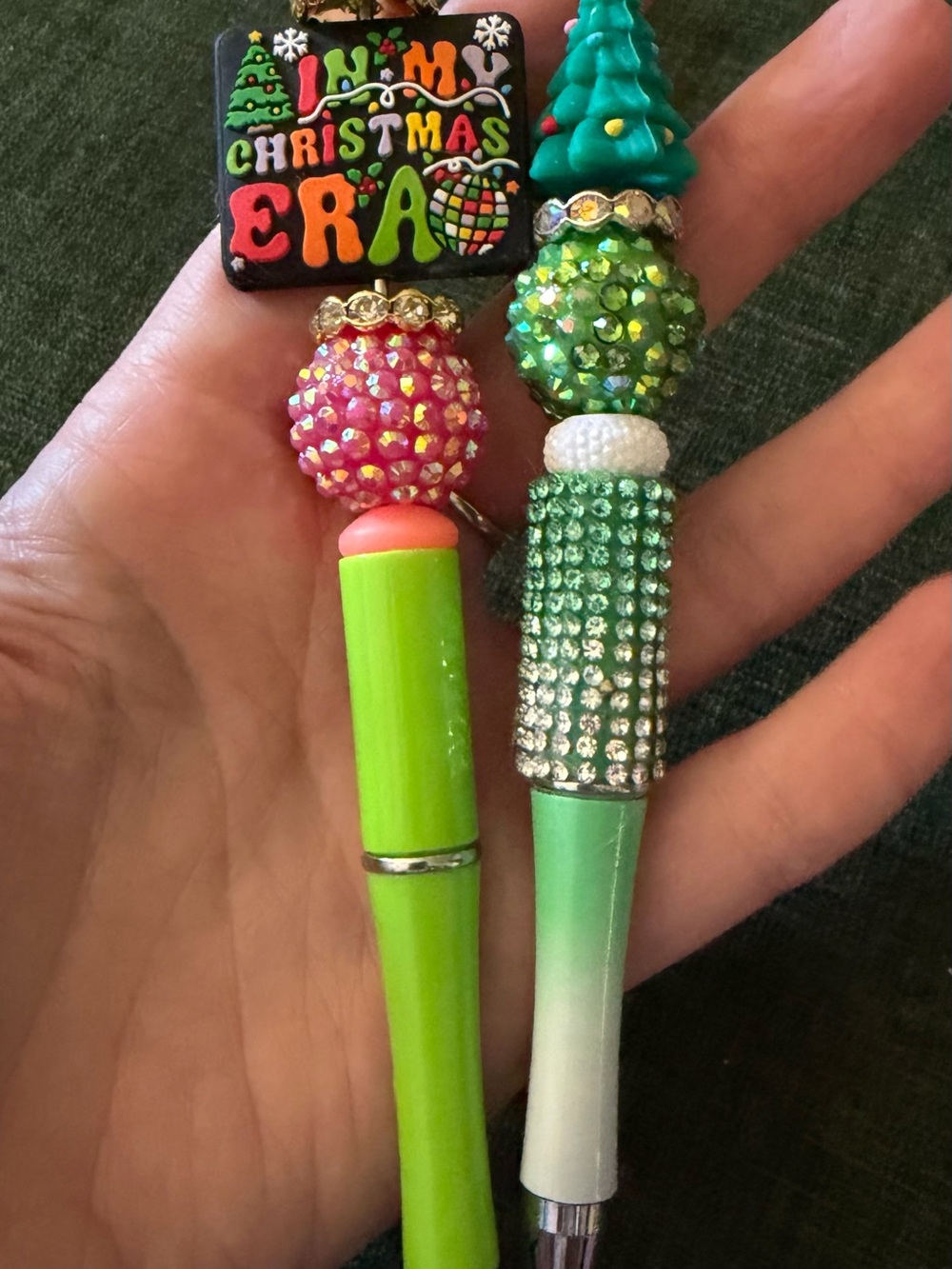 Handmade holiday pens with charms and beads, perfect gift - Picture 6 of 10